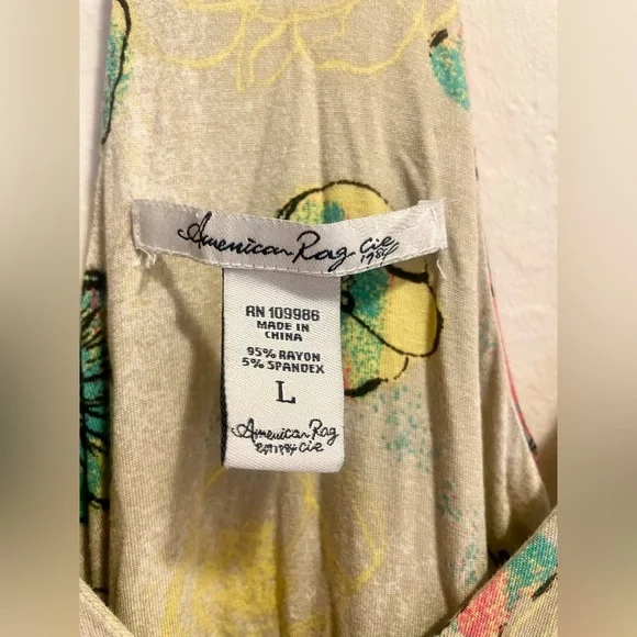 American Rag Razor Back Tank Top - Picture 3 of 6